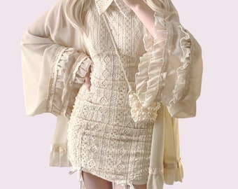 Beige sleeveless lace mini dress