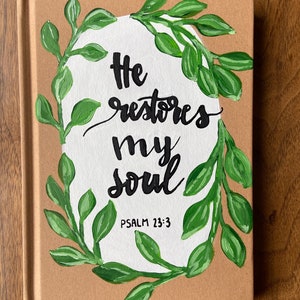 Cubiertas de diarios y biblias personalizadas pintadas a mano