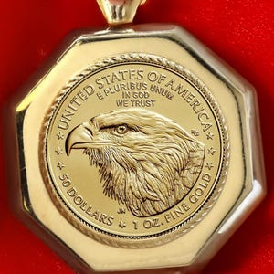 American Eagle 2023 One Ounce Gold niet-gecirculeerde munt - 24-karaats massief gouden hanger met ketting