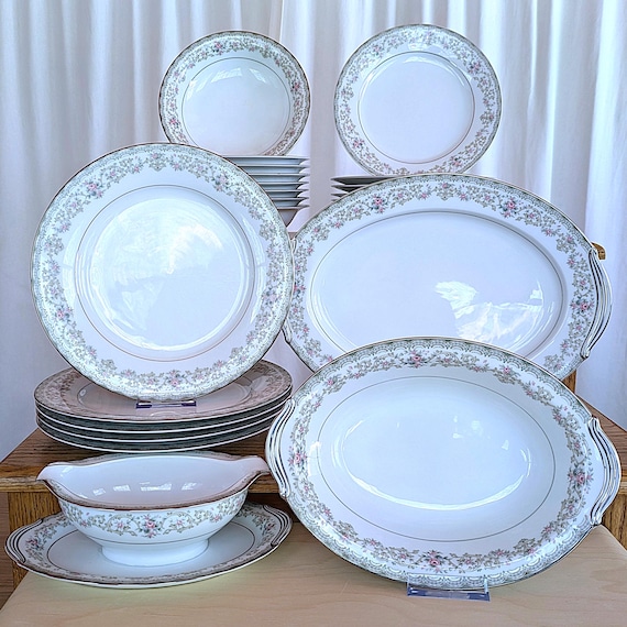 Noritake Edgewood 5807 Porcelain Dinnerware – Pink Blue Flowers