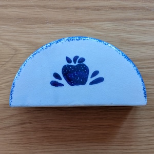 Vintage Blau Weiß Keramik Serviettenhalter Apple Design Bauernhaus Land Küche Dekor LOOMCO Steingut Mail Brief Veranstalter
