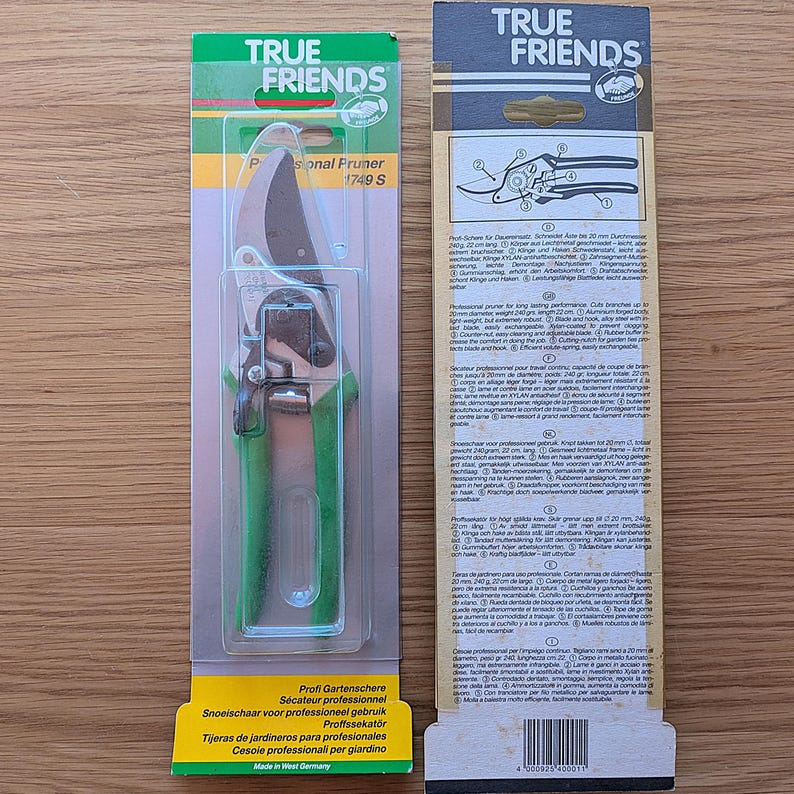 Pruning Shears - Thumbnail 2