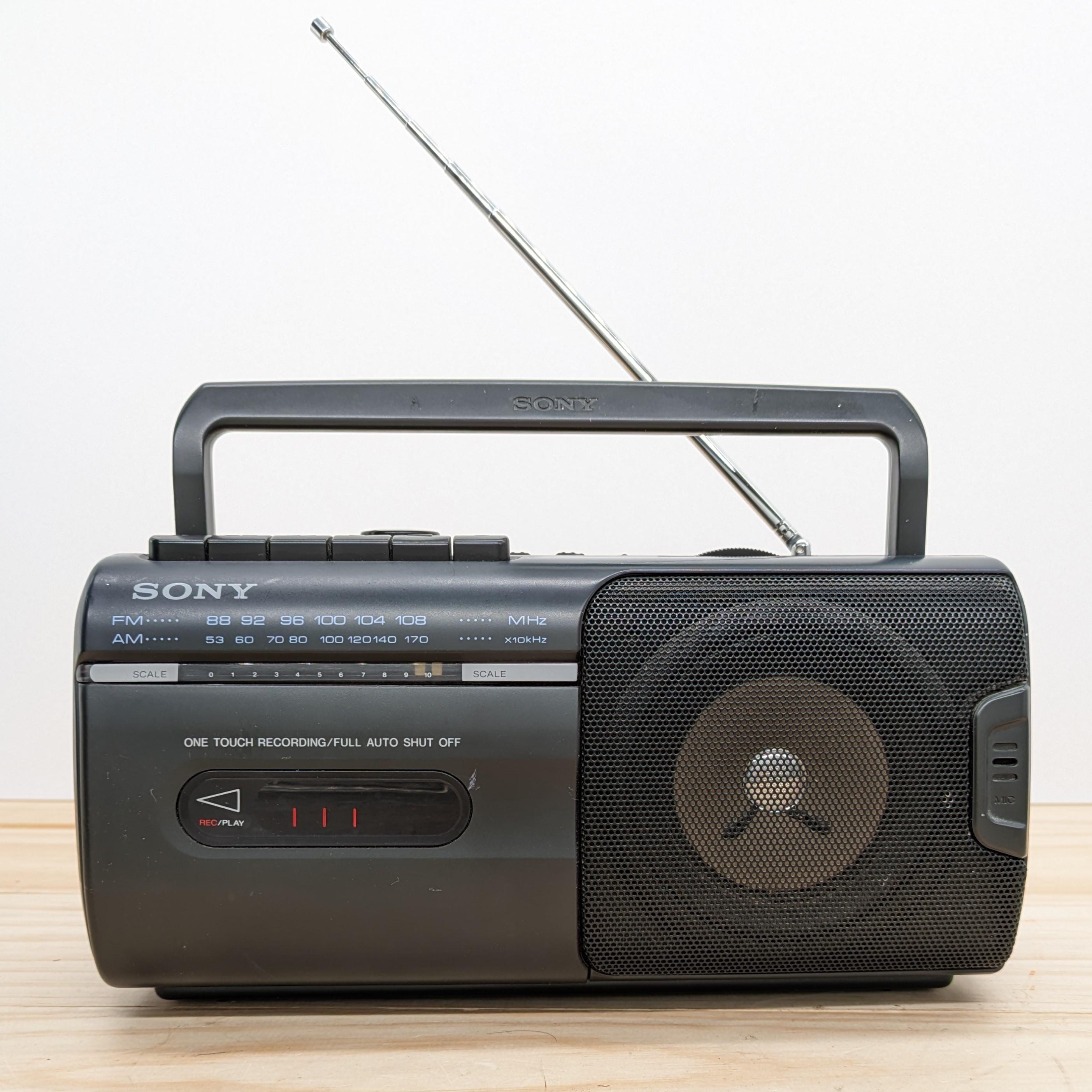 Vintage Sony CFM-10 AM/FM Radio Cassette Boombox 1990s – Portable