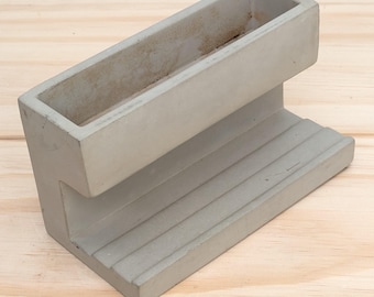 Concrete Desktop Planter & Pen Holder – Modern Office Organizer
