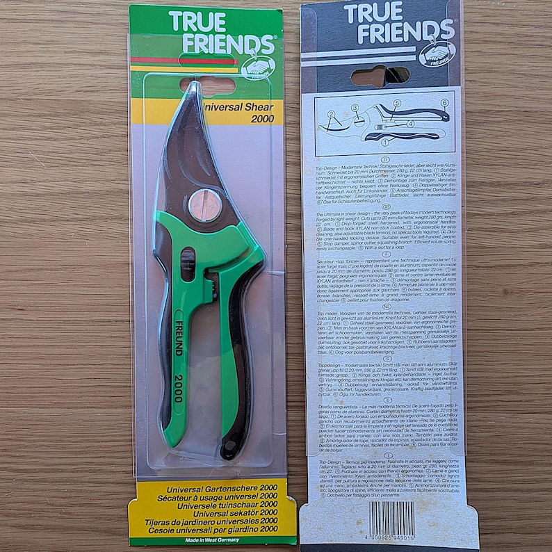 Pruning Shears - Thumbnail 3