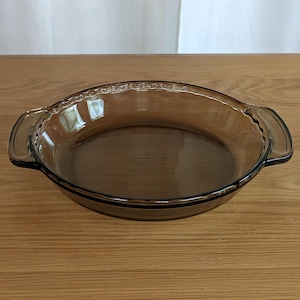 Vintage 1980s Anchor Hocking Amber Deep Pie Plate 9" 1 Qt Scalloped Edge USA 1075