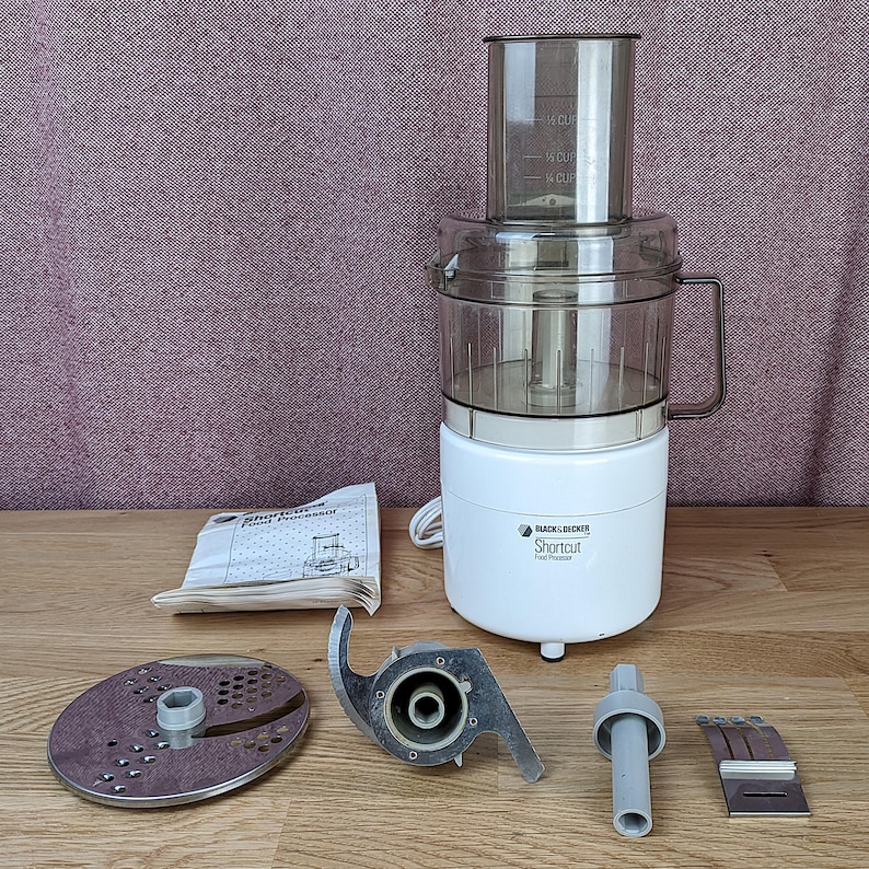Vintage 1980s Black &amp; Decker Shortcut Food Processor CFP10 2-cup W ...