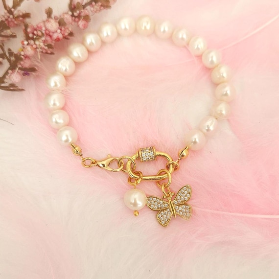 Elegant Pearl Bracelet with Butterfly Charm Pearl Butterfly Bracelet – Borneo Pearls main image 2