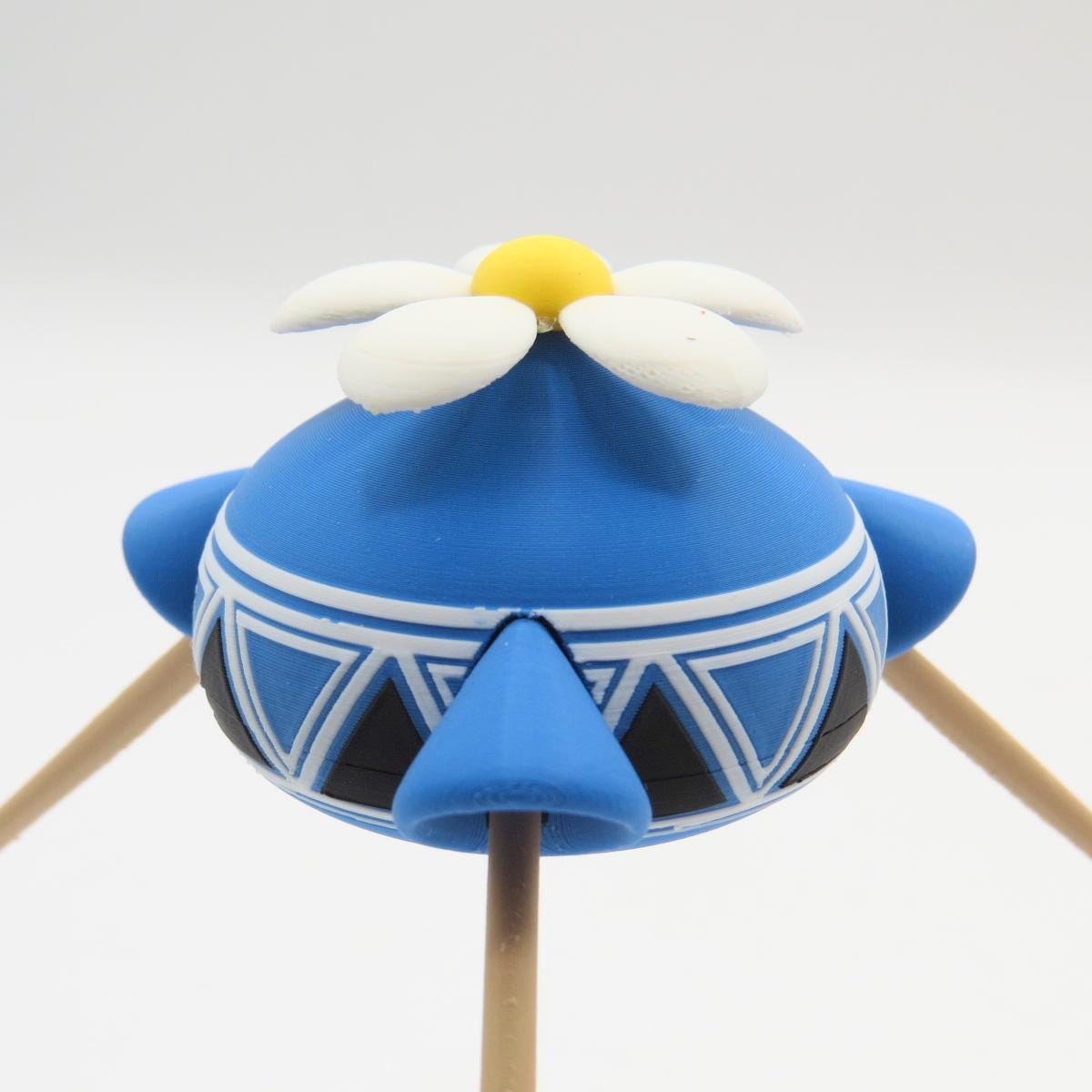 ピクミン1/2風タマネギフィギュア - 3Dプリント - Etsy 日本