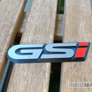 GSI-Emblem für Opel Astra. Opel GSI-Emblem. Abzeichen, Anagramm, Opel-Logo. **3D** . 3D-Reproduktion.
