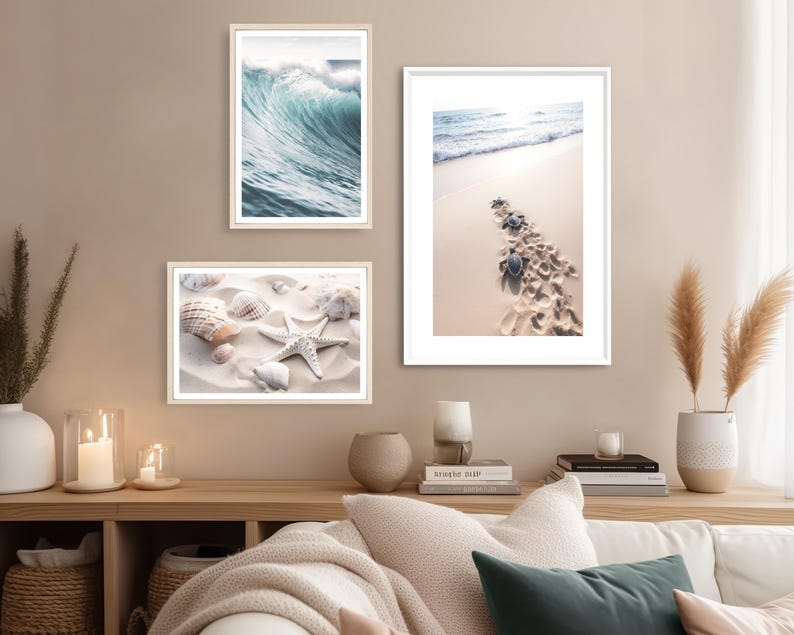 Baby Schildkröten Druck (P), Schildkröte Poster, Auf dem Weg zum Meer, Süßer Tierdruck, Natur, Strand Poster, Ruhe, Beige, Goldener Sand, Küstenlinie Bild 2