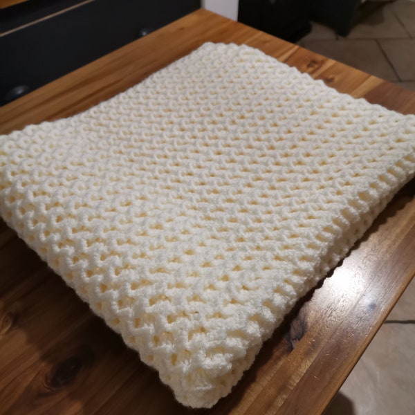 couverture bébé au crochet