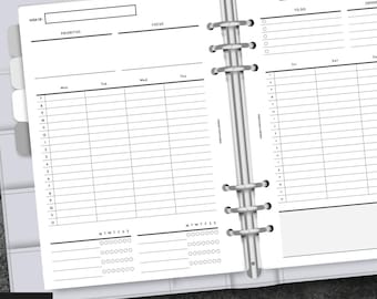 Può includere: Inserzione di pianificatore settimanale stampabile per un raccoglitore di formato A5. Il pianificatore non è datato e si estende su due pagine. La pagina sinistra ha una sezione per le priorità, l'obiettivo e un programma giornaliero dal lunedì al giovedì. La pagina destra ha sezioni per le attività importanti, l'elenco delle cose da fare e le spese. Il pianificatore ha un design in bianco e nero.