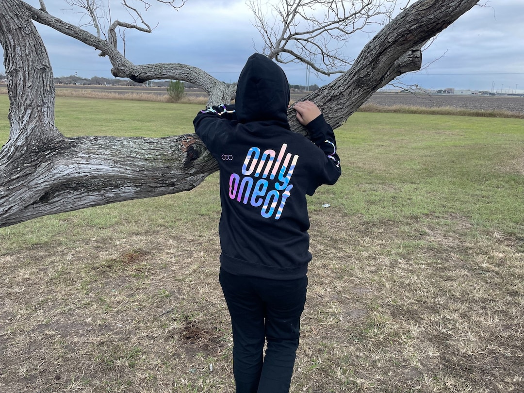 Logo Band Hoodie Crop main image 1