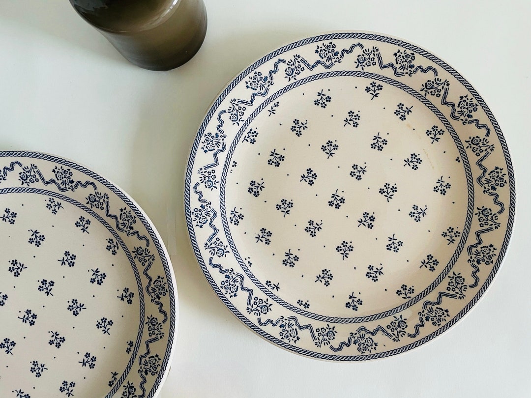 2 Johnson Brothers Laura Ashley Dinner Plates Petite Fleur Etsy