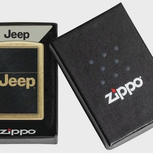 Sweet Brass Jeep   Zippo Lighter