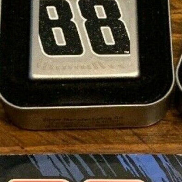 Encendedor Zippo #88 Starburst retirado de Dale Earnhardt Jr.