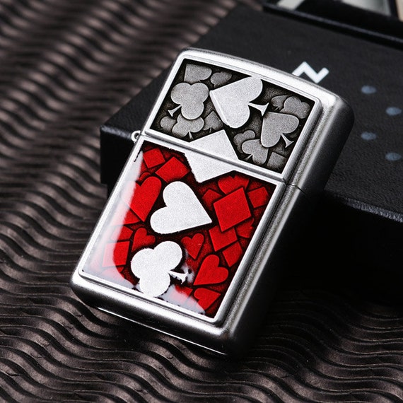 Vintage 1980's ZIPPO LIGHTER EXXON playing cards and case