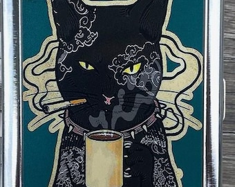 Premium Angry Cat Dont Tell Me What Do cigarettfodral med inbyggd butan tändare för Kings och 100-talsmodeller