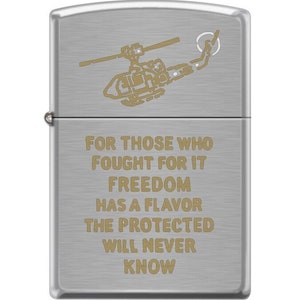 Encendedor Zippo: diseño artístico de la trinchera de la guerra de Vietnam, cromo cepillado