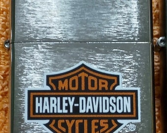 Süßes Harley Davidson Shield Logo Zippo Feuerzeug