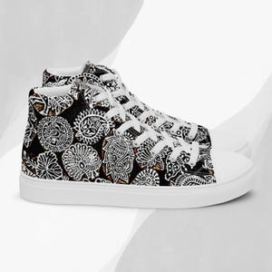 Zapatillas Altas Personalizadas para Hombre – Calzado de Lona Multicolor, Diseño Único Hecho a Mano, Exclusivas