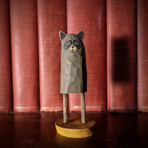 Waschbär Holzfigur