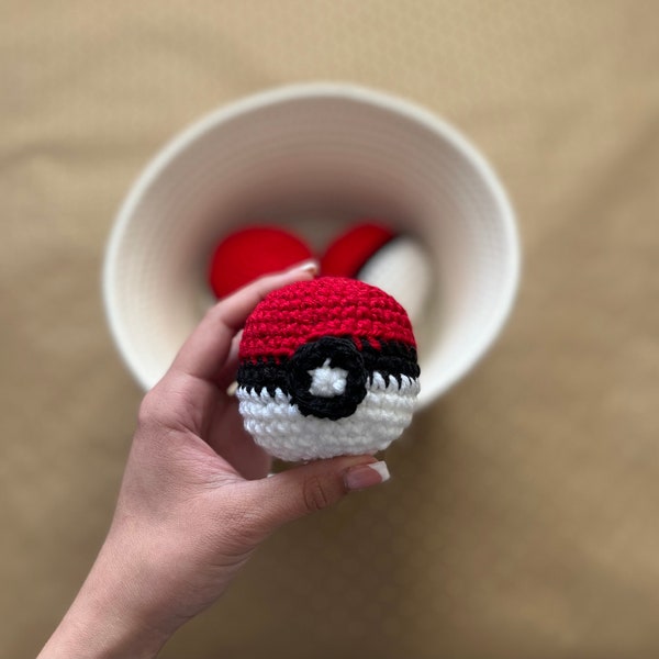 Crochet Pokéball Pet Toy