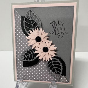 Carte d'anniversaire fleur rose
