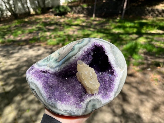 方解石入り大型アメジストジオード｜天然水晶クラスター｜ヒーリング