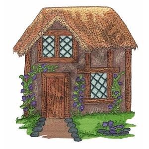 Puede incluir: Una cabaña de techo de paja marrón y blanco con una puerta de madera y dos ventanas. La cabaña tiene un camino de piedra que conduce a la puerta y está rodeada de hierba verde y flores moradas.