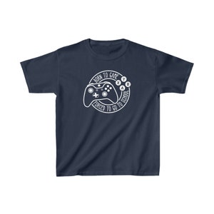Süß, lustig, Kinder, Gaming TShirt, geboren zum Spiel, gezwungen, zur Schule zu gehen, Unisex für Kinder Heavy Cotton ™ T-Shirt, Gamer Geschenk, Kinder, die Gaming lieben