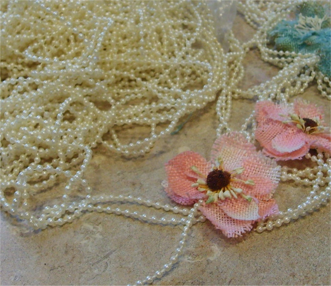 Ivory Pearl Bead String Look Like Tiny Pearl Beads on a String off the ...