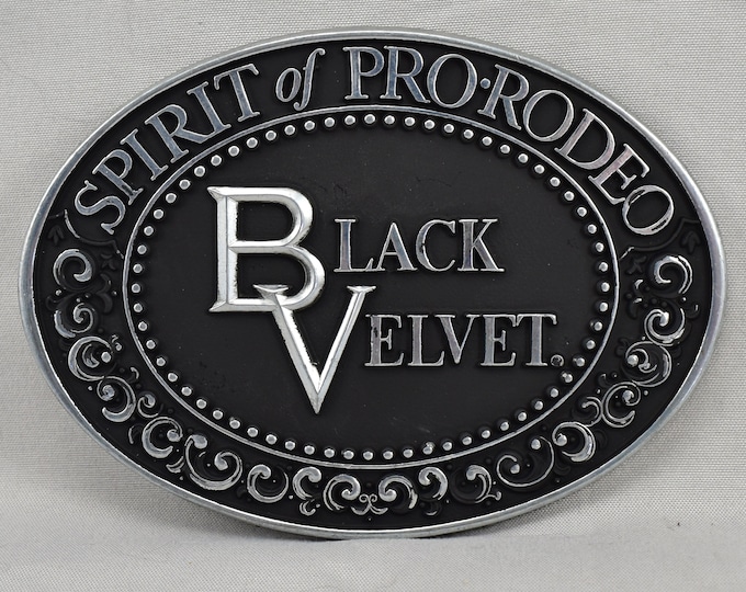 Belt Buckle 1979 Black Velvet Blended Canadian Whisky 80 Proof Spirit Of Pro-Rod