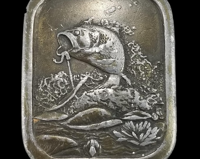 Vintage Indiana Metal Craft Bass Fishing Belt Buckle 1976 USA Made Collectible