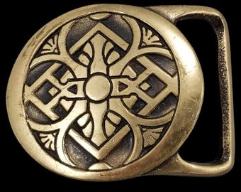 1975 Tech Ether Guild Inc Rays Solid Brass Belt Buckle Quaternary Celtic Knot