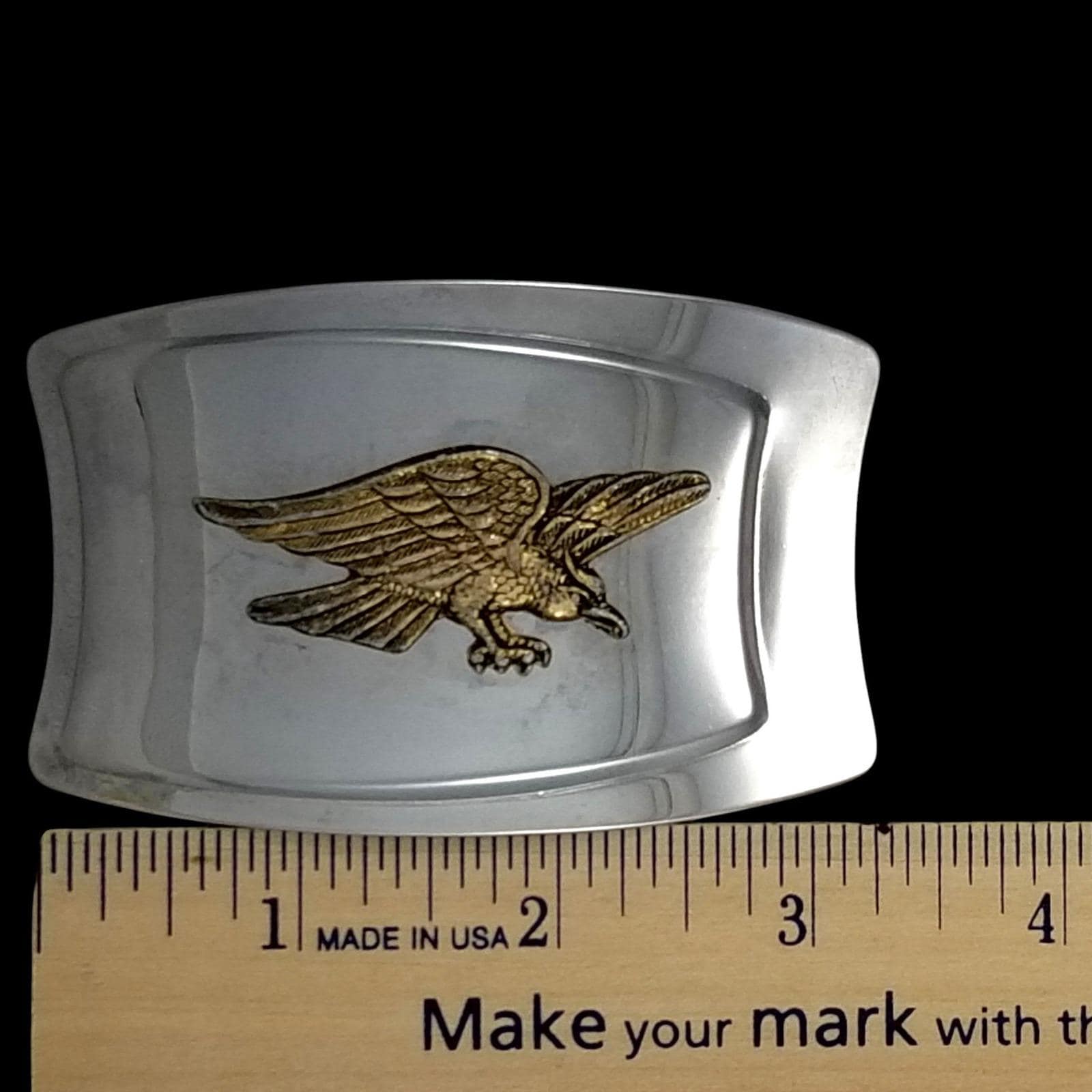 シルバーカラーのハクトウワシベルトバックル - 男性用ウエスタン