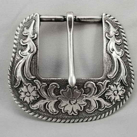 Vintage 1996 Floral Engraved Western Belt Buckle Rope Edge Taiwan ROC Pin Buckle