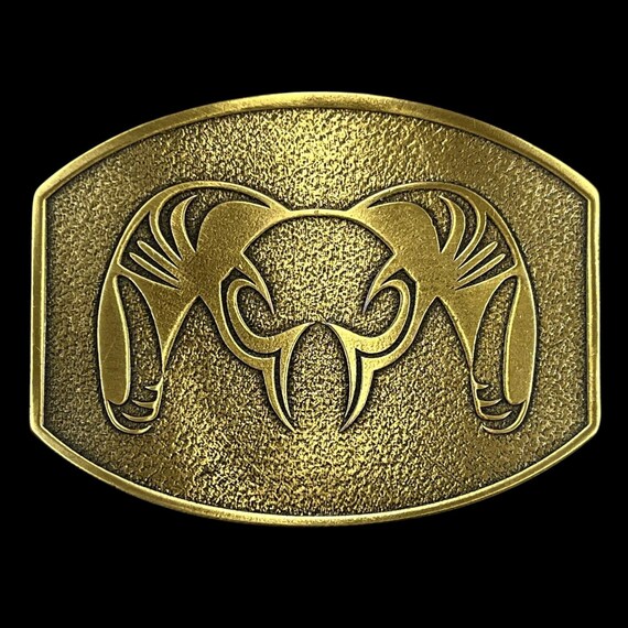 Belt Buckle Tribal Ram Horn Design Unbranded Gold Tone Textured Oval Hardware