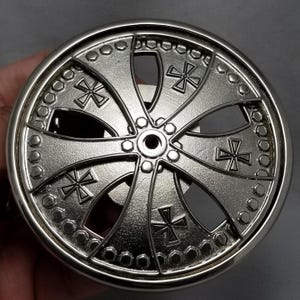 Belt Buckle Bottle Opener Spinner Wheel Spin Spinning Round Heavy Two-Piece