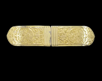 Hebilla de cinturón de dos piezas Gay Boyer, diseño de pergamino en tono dorado para mujer