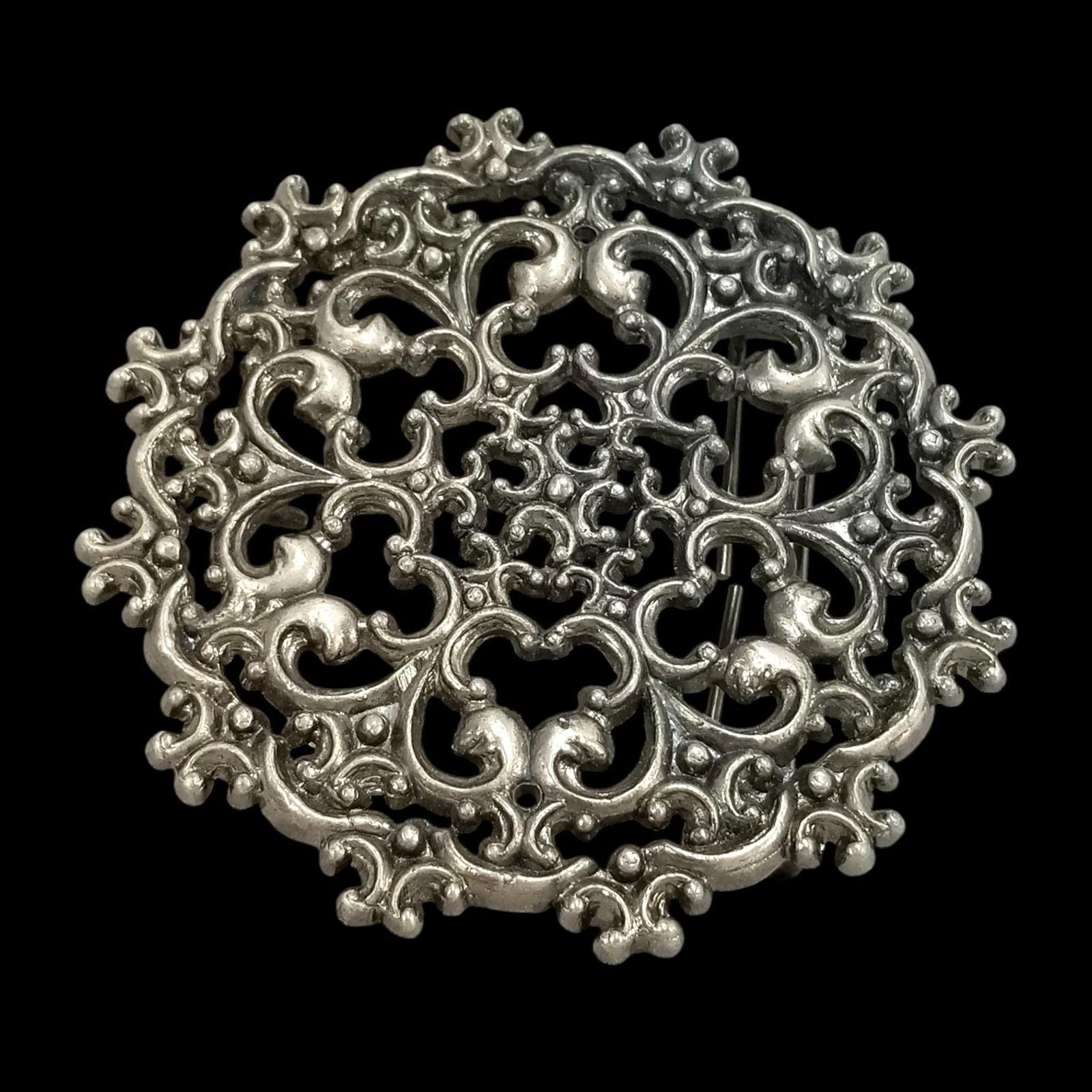 Ornate Filigree Round Belt Buckle Silver Tone Ornate  display picture 2