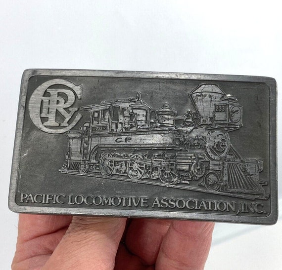 Vintage Belt Buckle Pacific Locomotive Association 233 Train Steam Engine View 3