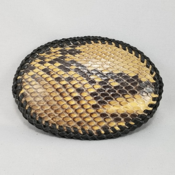 Leather Belt Buckle with Snake-Like Skin Texture – Vintage Western Accessory