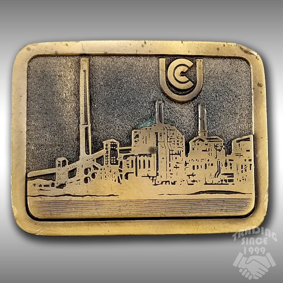 Belt Buckle Industrial Smokestacks Made In The USA By Hit Line USA Gold Color