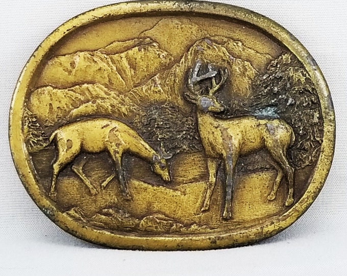 Vintage Indiana Metal Craft Deer Buck Belt Buckle Wildlife Nature Scene