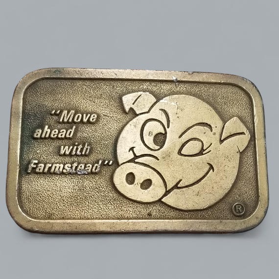 Vintage Belt Buckle Move Ahead With Farmstead Farm Farming Pig Head USA Made