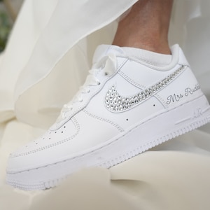 nike air force one white size 8
