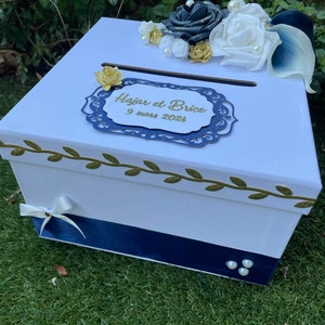 Wedding urn