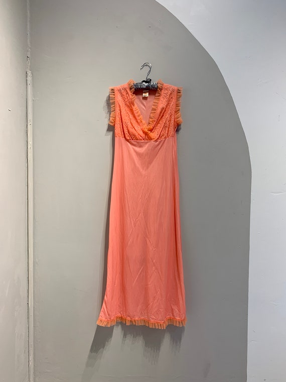 Vintage 70s European Salmon Pink Lace Trimmed Slip